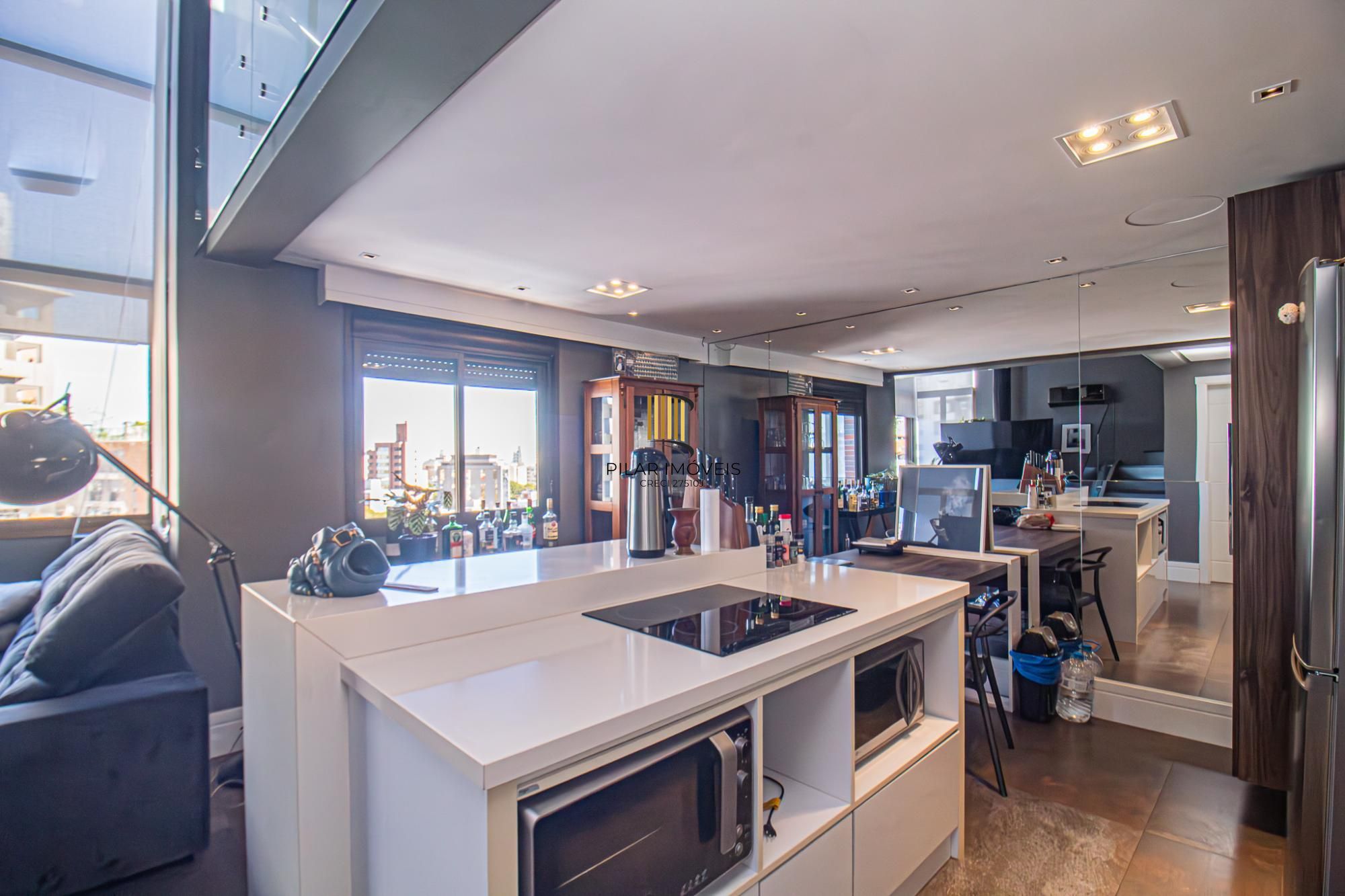 Apartamento Duplex, 1D com lareira no bairro Rio Branco