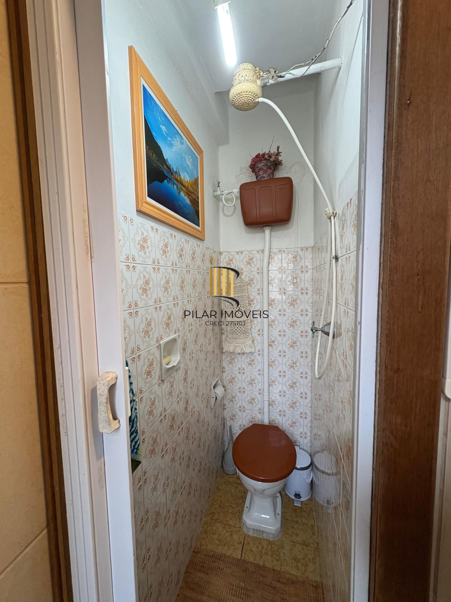 Apartamento com vista para o Guaíba com 4 quartos, portaria e elevador no Centro Histórico