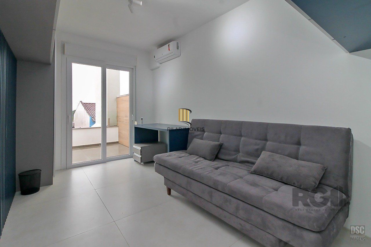 Casa de Condomínio 3 dormitórios no bairro Vila Nova