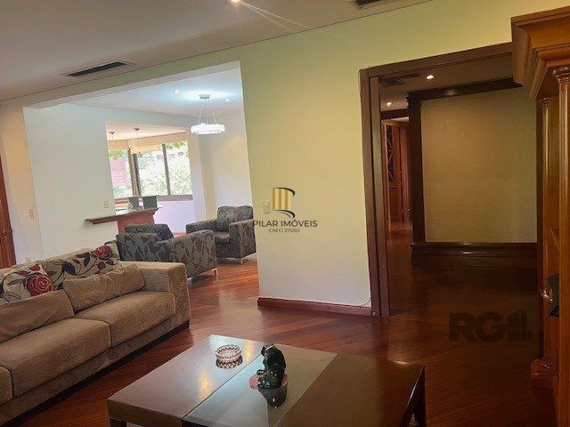 Apartamento 4 dormitórios no bairro Auxiliadora