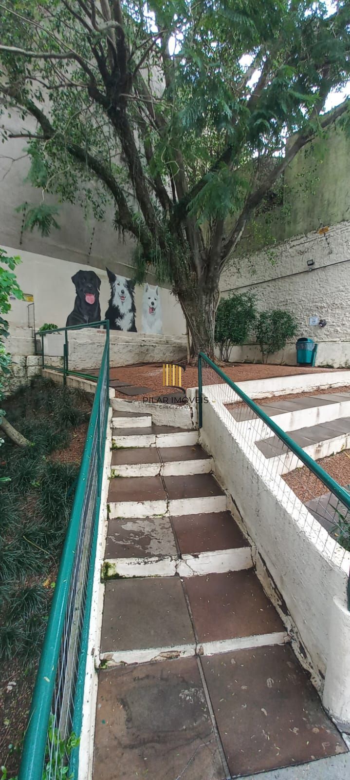 Apartamento de 3 dormitórios, 2 vagas cobertas, infra completa no Passo Da Areia