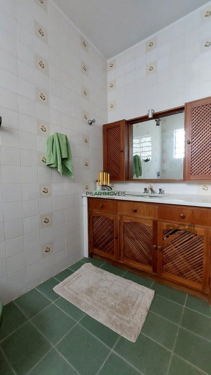 Casa para Venda - 347m², 3 dormitórios, sendo 3 suites, 3 vagas - Sétimo Céu