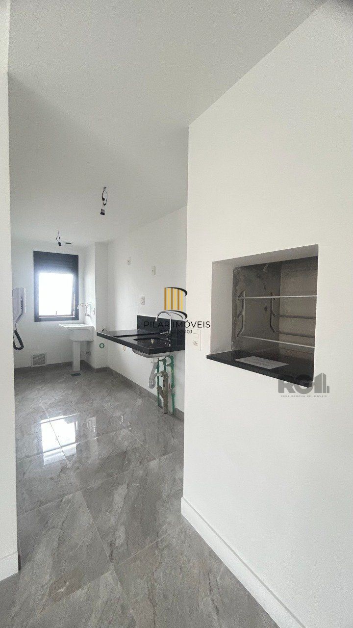 Apartamento 2 dormitórios no bairro Farroupilha
