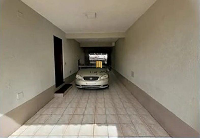 Casa 3 dormitórios no bairro Ipanema