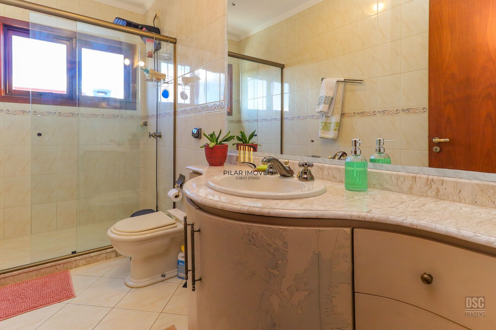 Casa 3 dormitórios no bairro Teresópolis