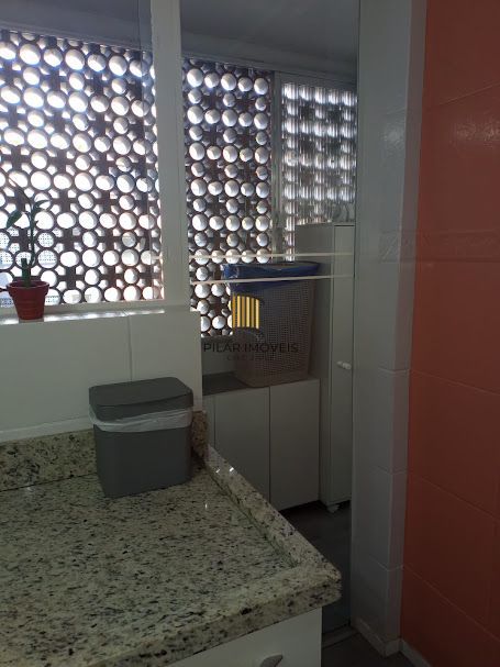 Apartamento 2 dormitórios no bairro Camaquã