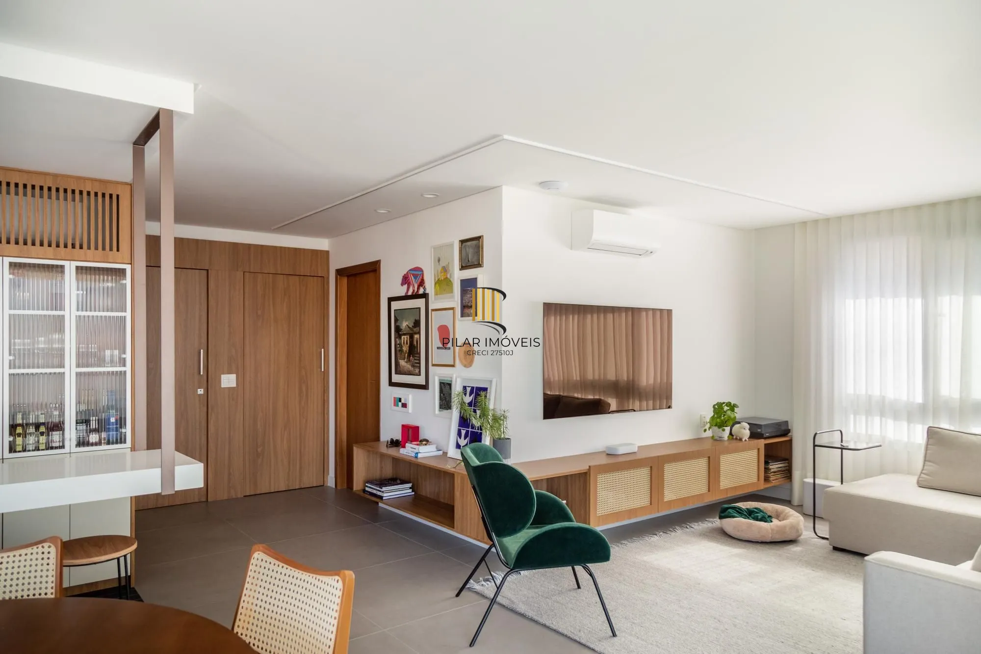 Apartamento 3 dormitórios no bairro Menino Deus
