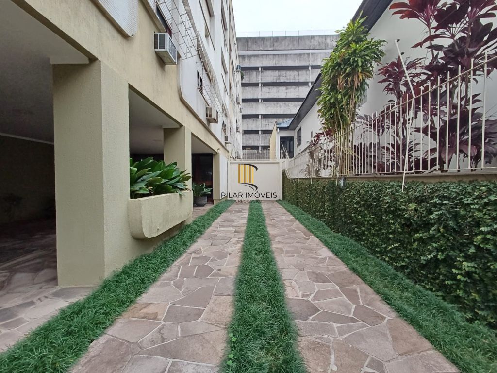 Apartamento a venda no bairro Menino Deus com 2 dormitórios