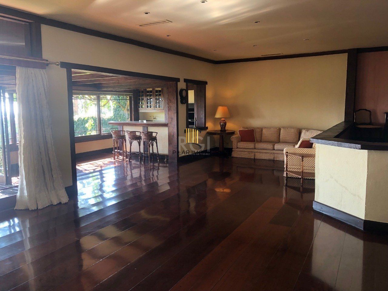 Casa Condominio para Venda - 420m², 3 dormitórios, sendo 3 suites, 2 vagas - Santa Tereza