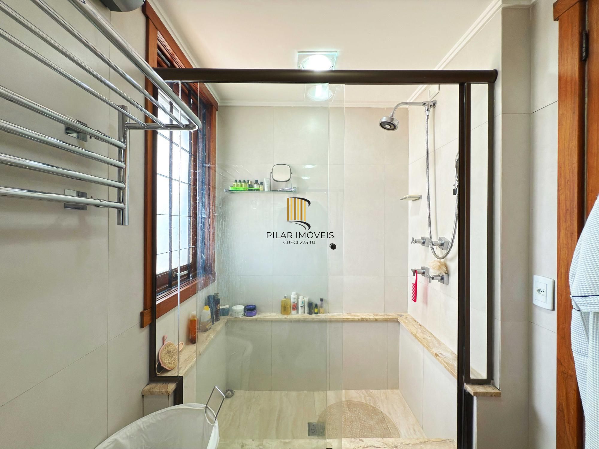 Apartamento 3 dormitórios no bairro Petrópolis