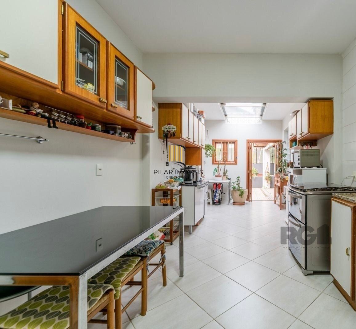 Casa 3 dormitórios no bairro Tristeza