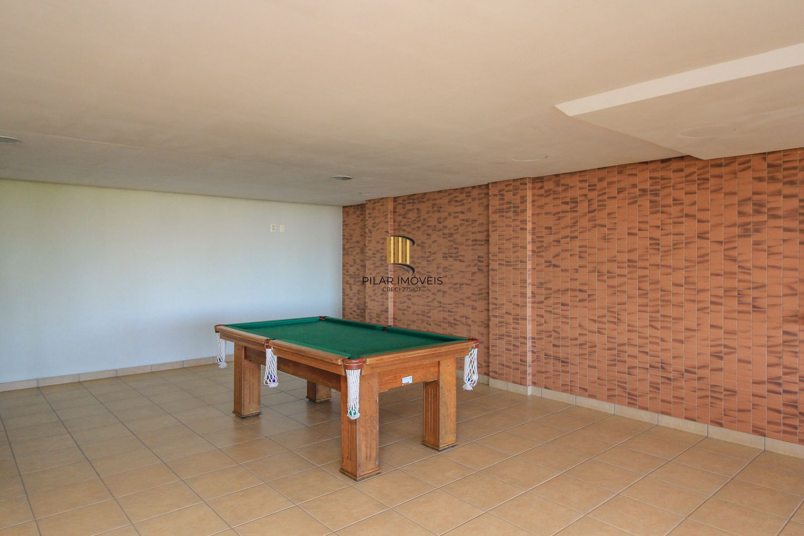 Apartamento alto padrão , 3 suítes, 3 vagas garagem, depósito, bairro Cristal