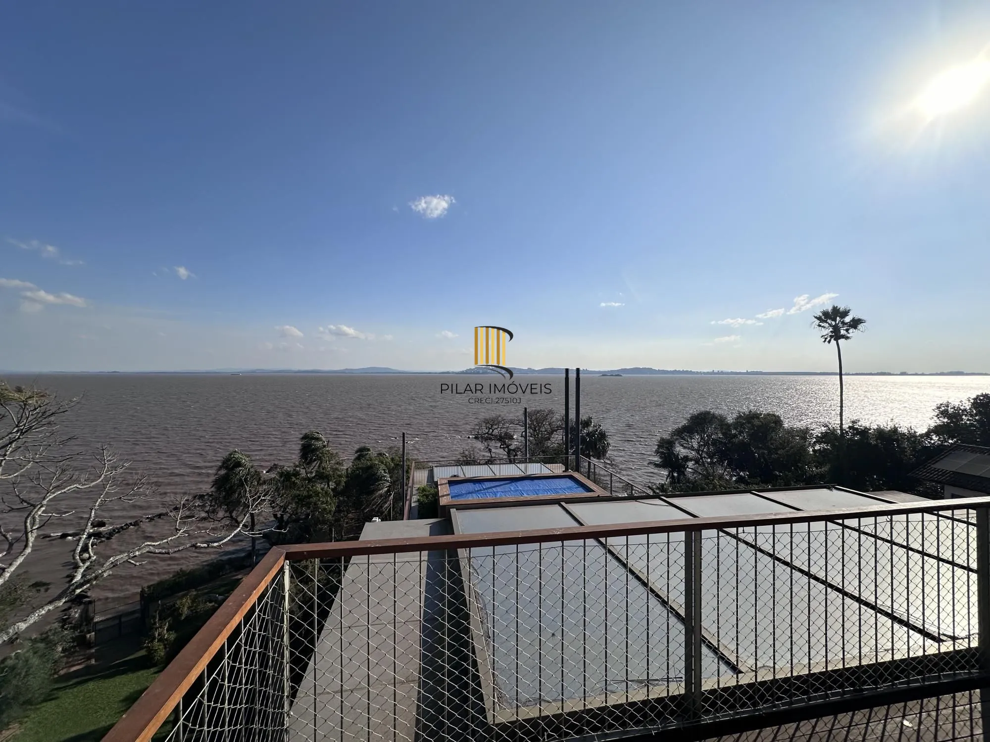 Casa em condomínio de alto padrão a venda no bairro Vila Conceição - Pilar Imóveis