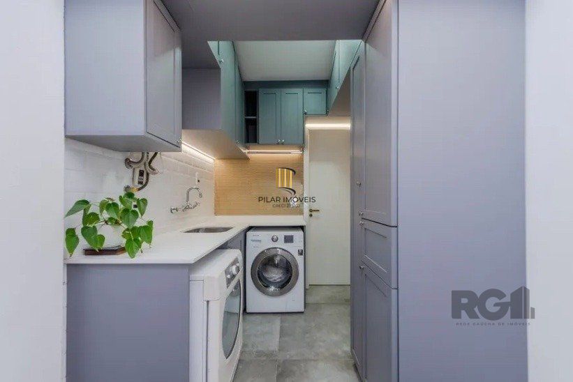 Casa 4 dormitórios no bairro Jardim Isabel