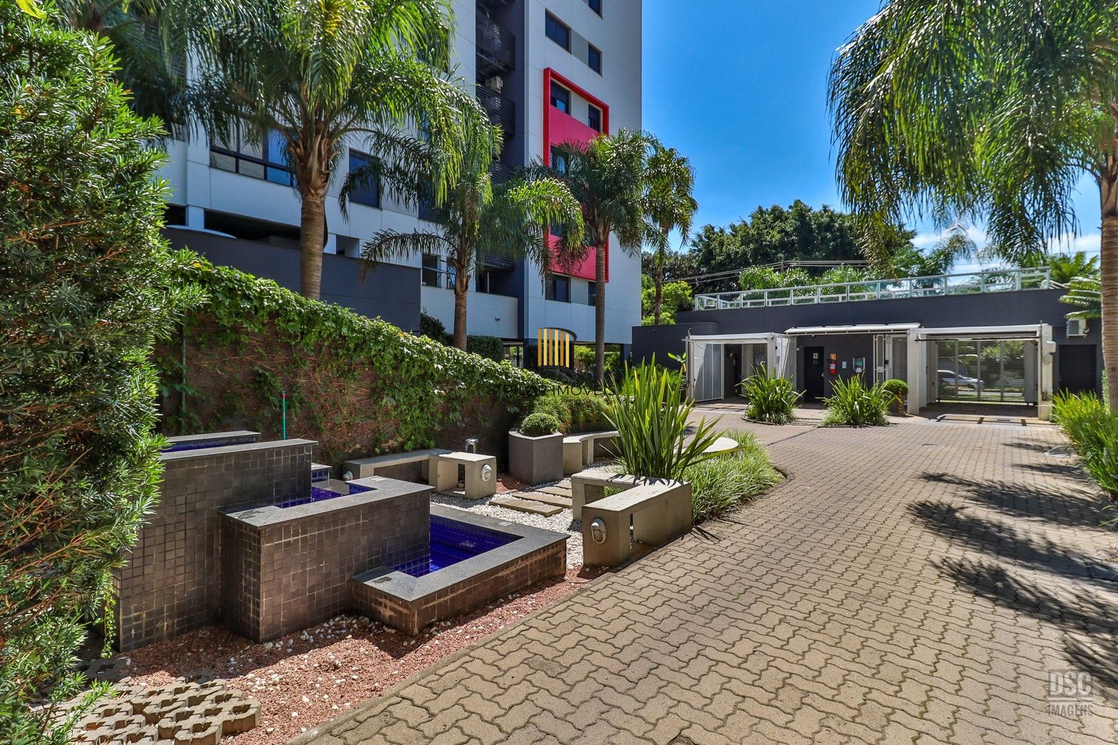 Apartamento 3 dorm. (suíte), churrasqueira, infra completa vagas e portaria