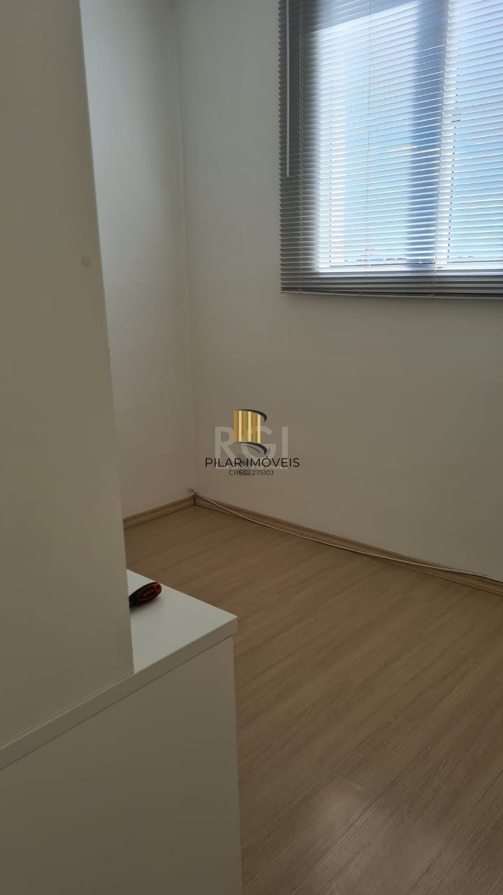 Apartamento para Venda - 46.76m², 2 dormitórios, sendo 1 suites, 1 vaga - Glória