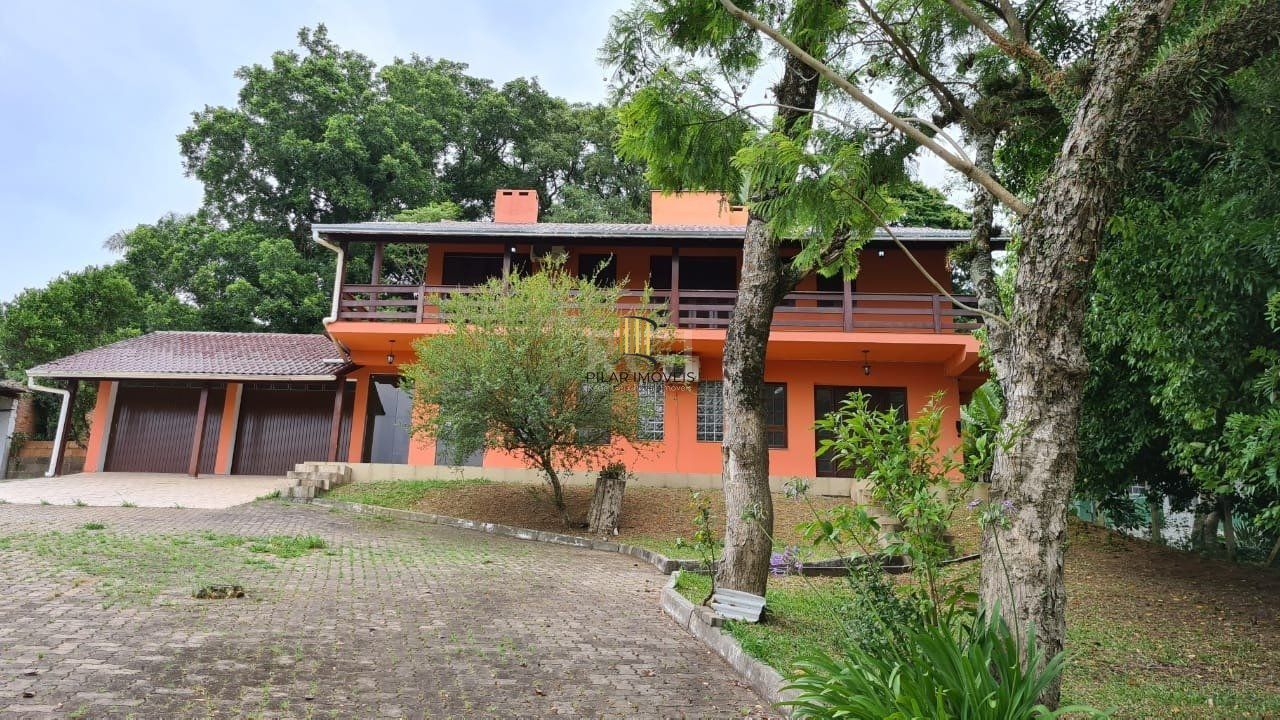 Sobrado para Venda - 200m², 3 dormitórios, sendo 1 suites, 3 vagas - Belém Novo - Pilar Imóveis