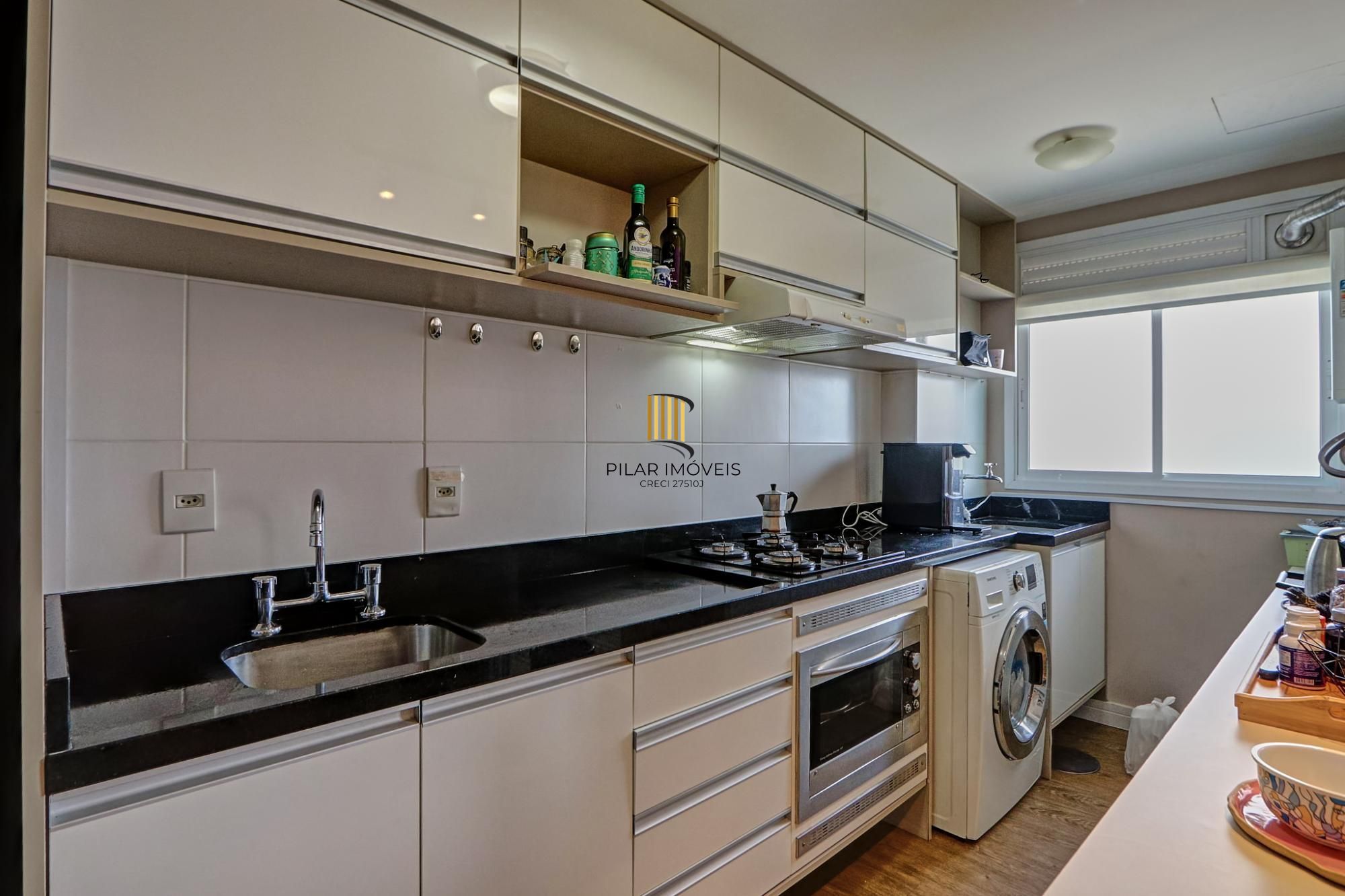 Apartamento 2 dormitórios no bairro Tristeza