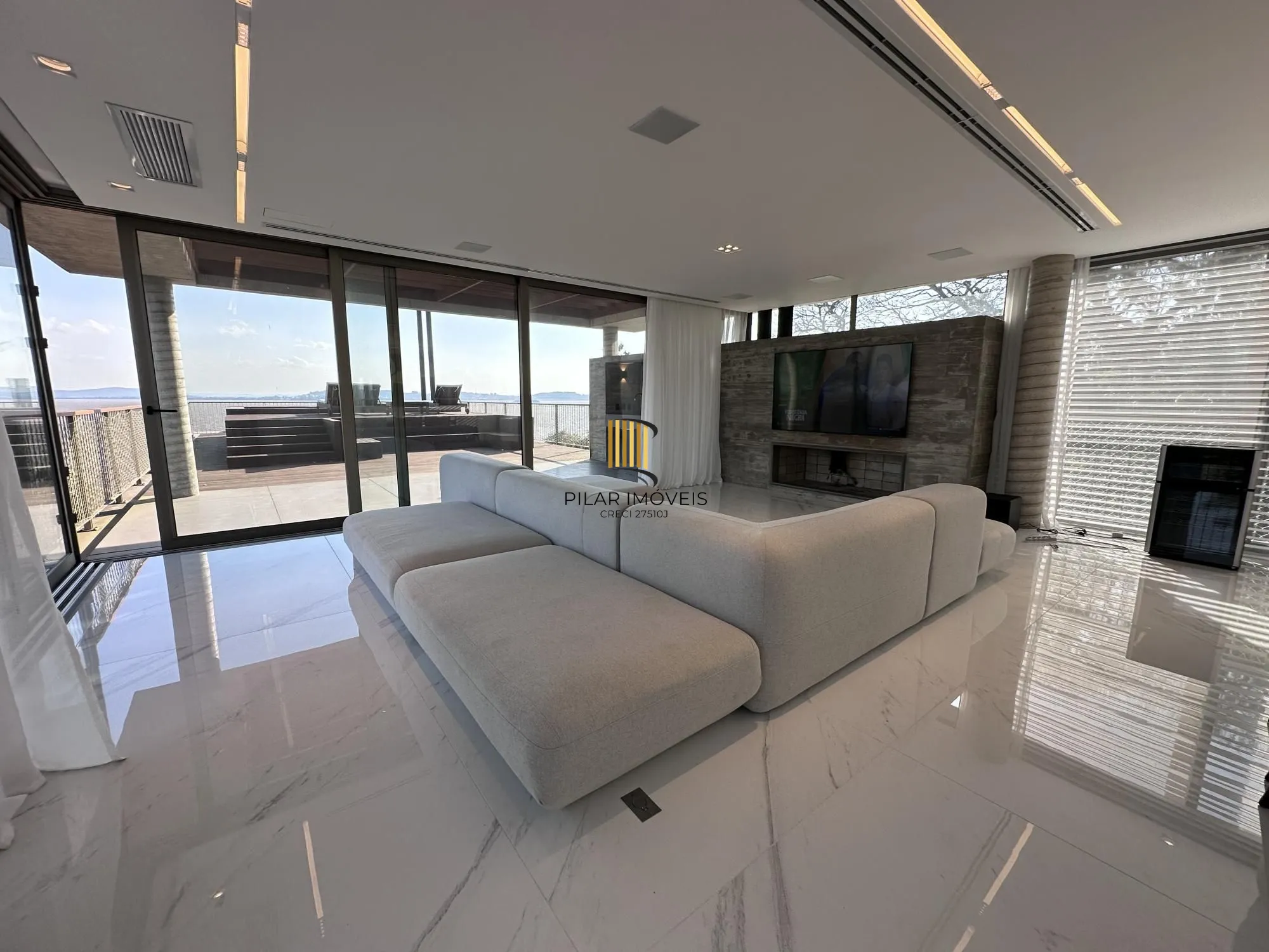 Casa em condomínio de alto padrão a venda no bairro Vila Conceição