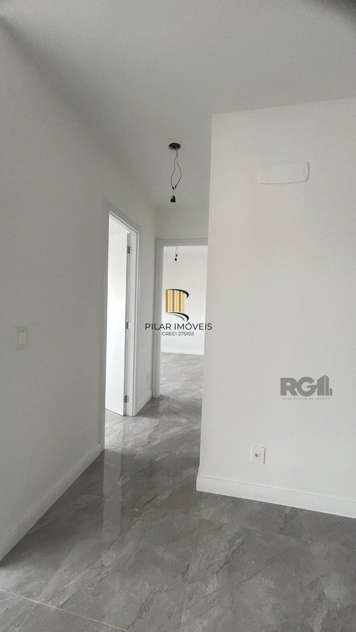 Apartamento 2 dormitórios no bairro Farroupilha