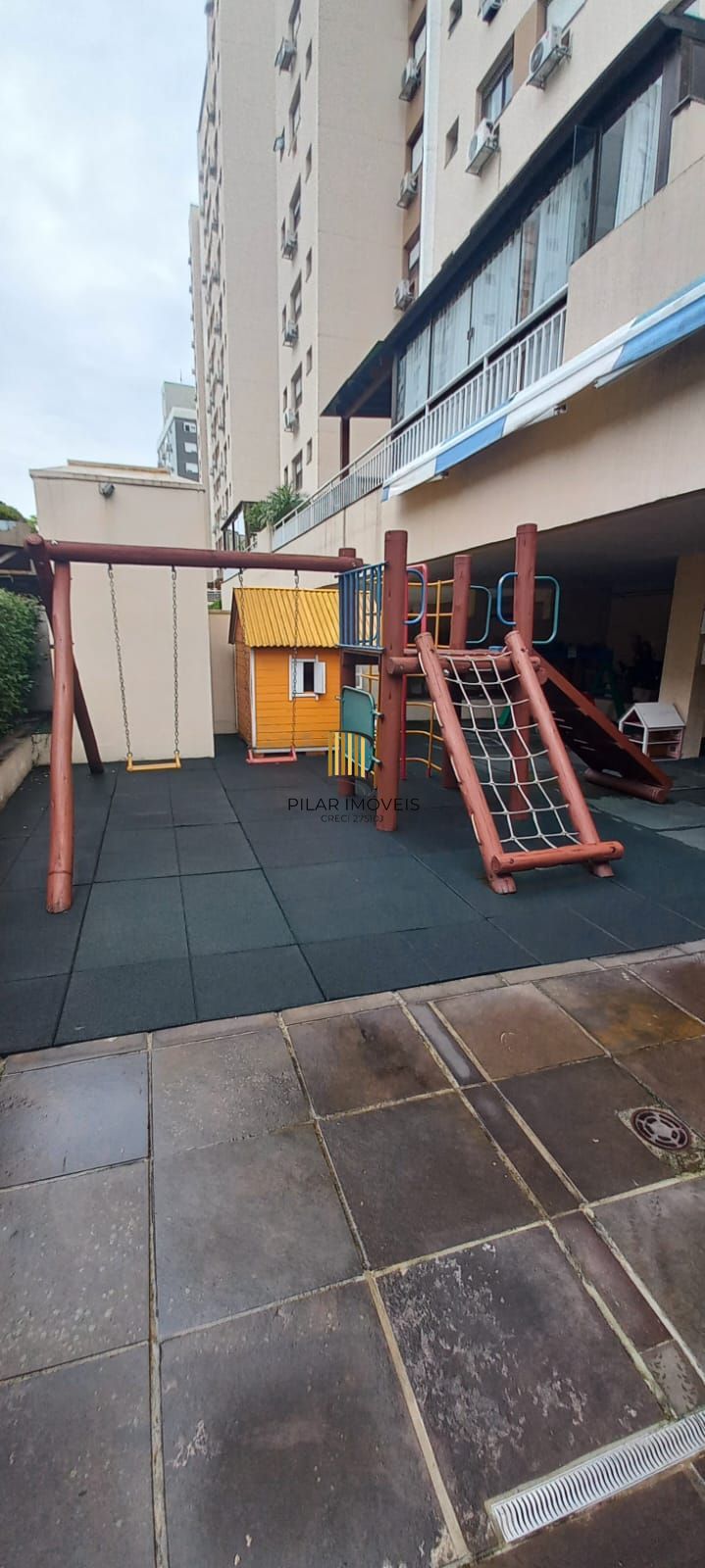 Apartamento de 3 dormitórios, 2 vagas cobertas, infra completa no Passo Da Areia