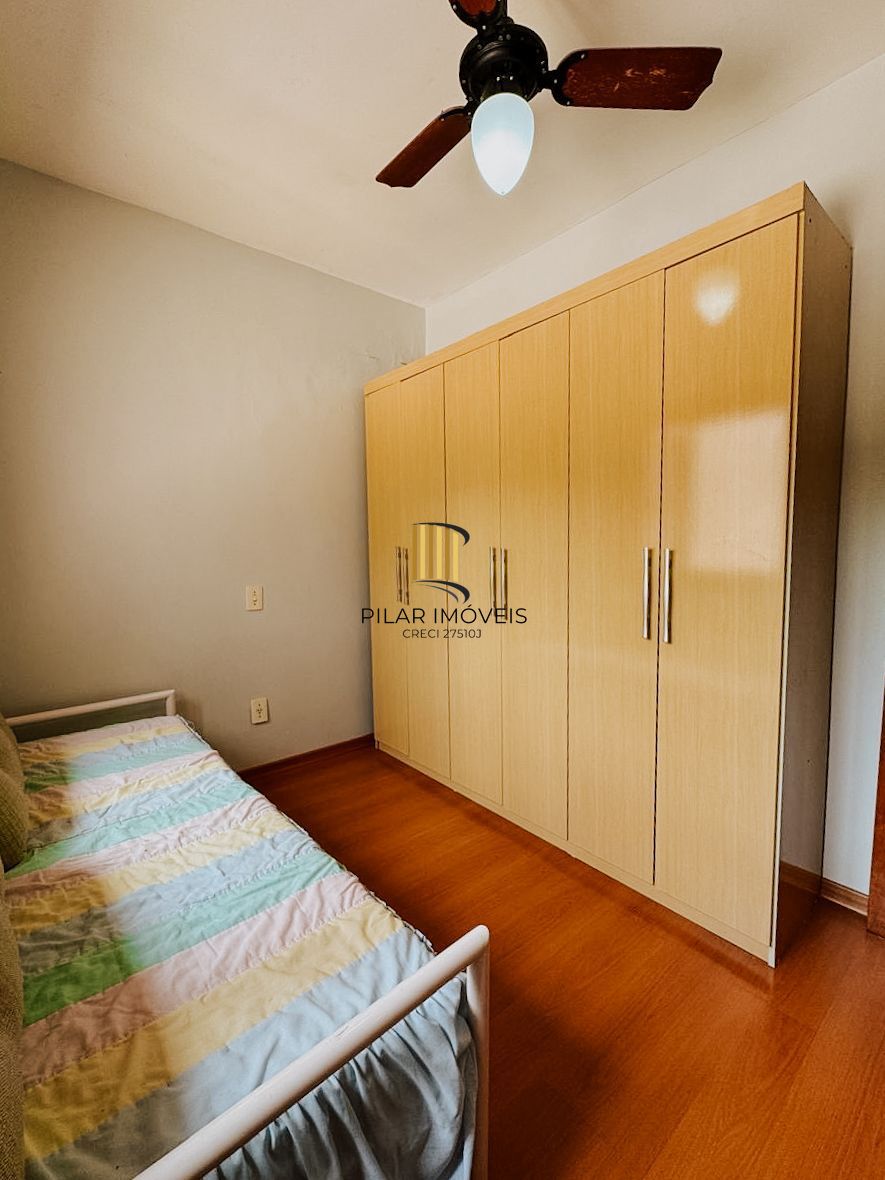 Casa de Condomínio 3 dormitórios no bairro Guarujá