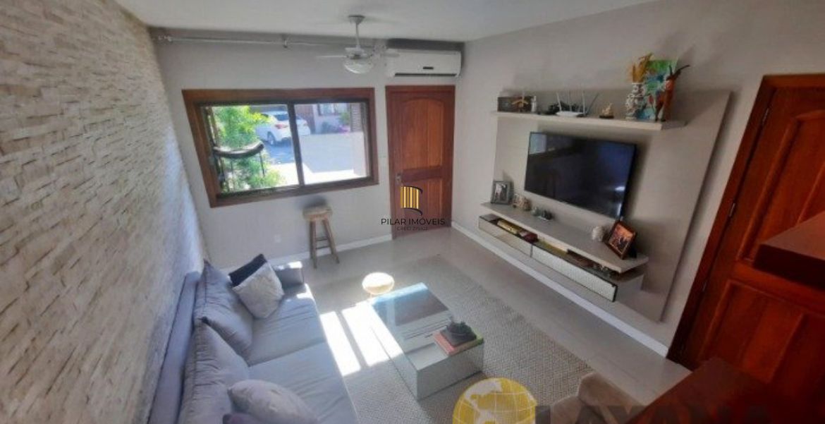 Casa de Condomínio 3 dormitórios no bairro Guarujá