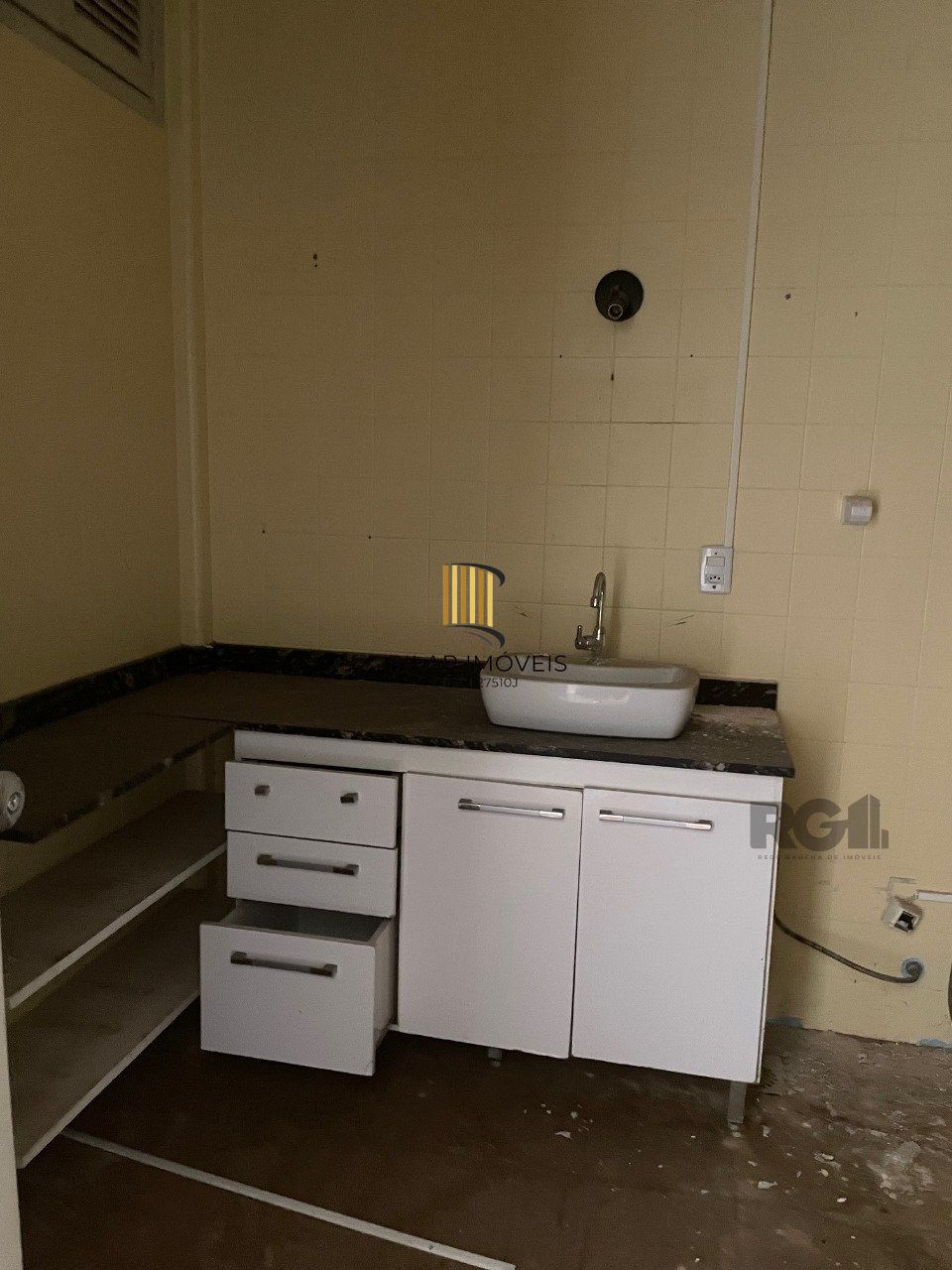 Apartamento 3 dormitórios no bairro Santana