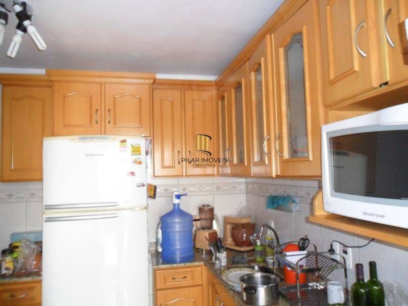 Casa para Venda - 348m², 3 dormitórios, sendo 1 suites, 2 vagas - Medianeira