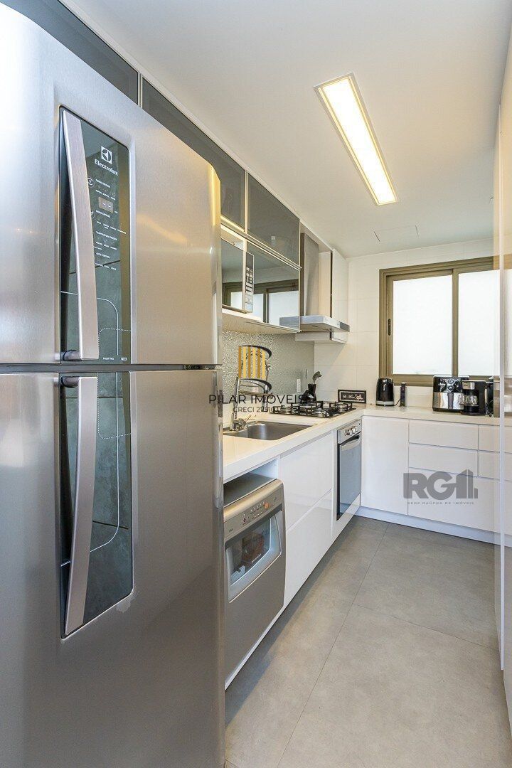 Apartamento 3 dormitórios no bairro Cavalhada