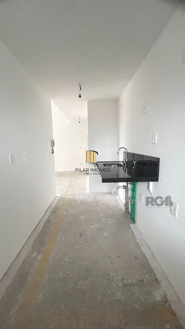 Apartamento 2 dormitórios no bairro Farroupilha