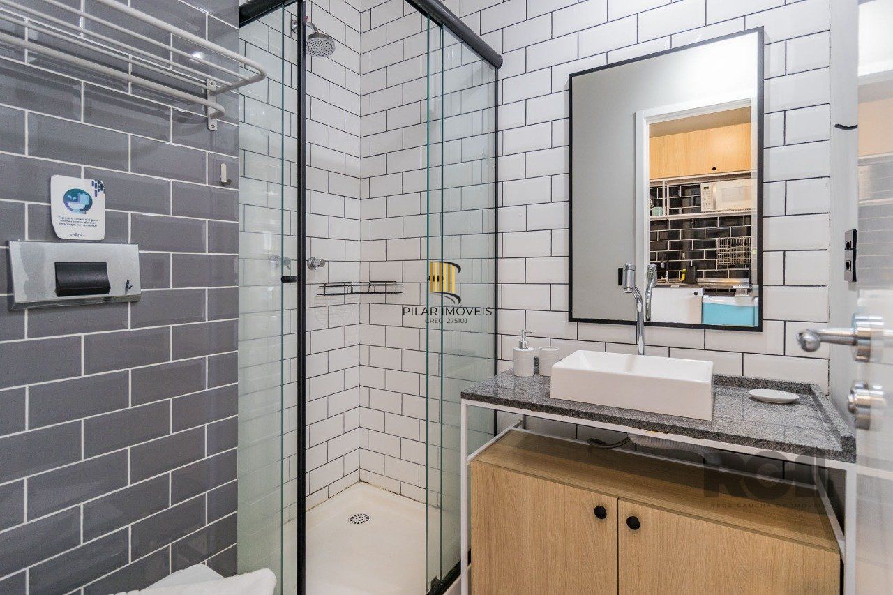Apartamento 1 dormitório no bairro Santa Cecília