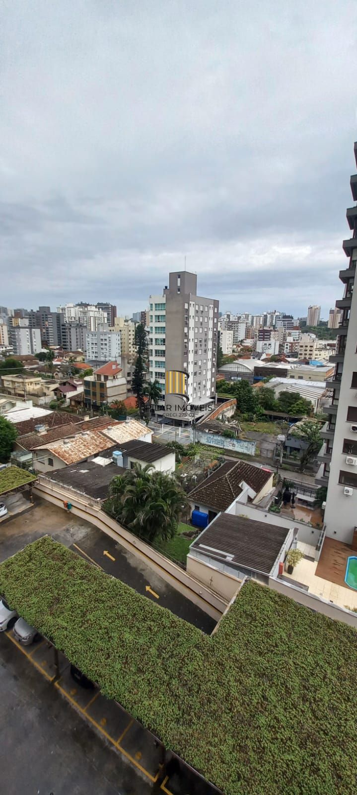 Apartamento de 3 dormitórios, 2 vagas cobertas, infra completa no Passo Da Areia