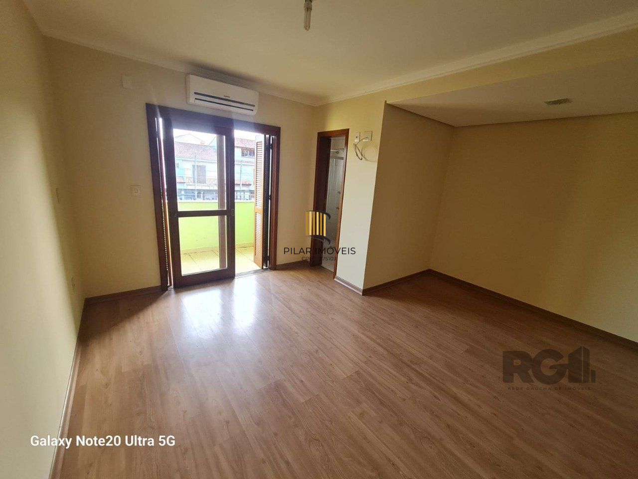 Casa 3 dormitórios no bairro Espírito Santo