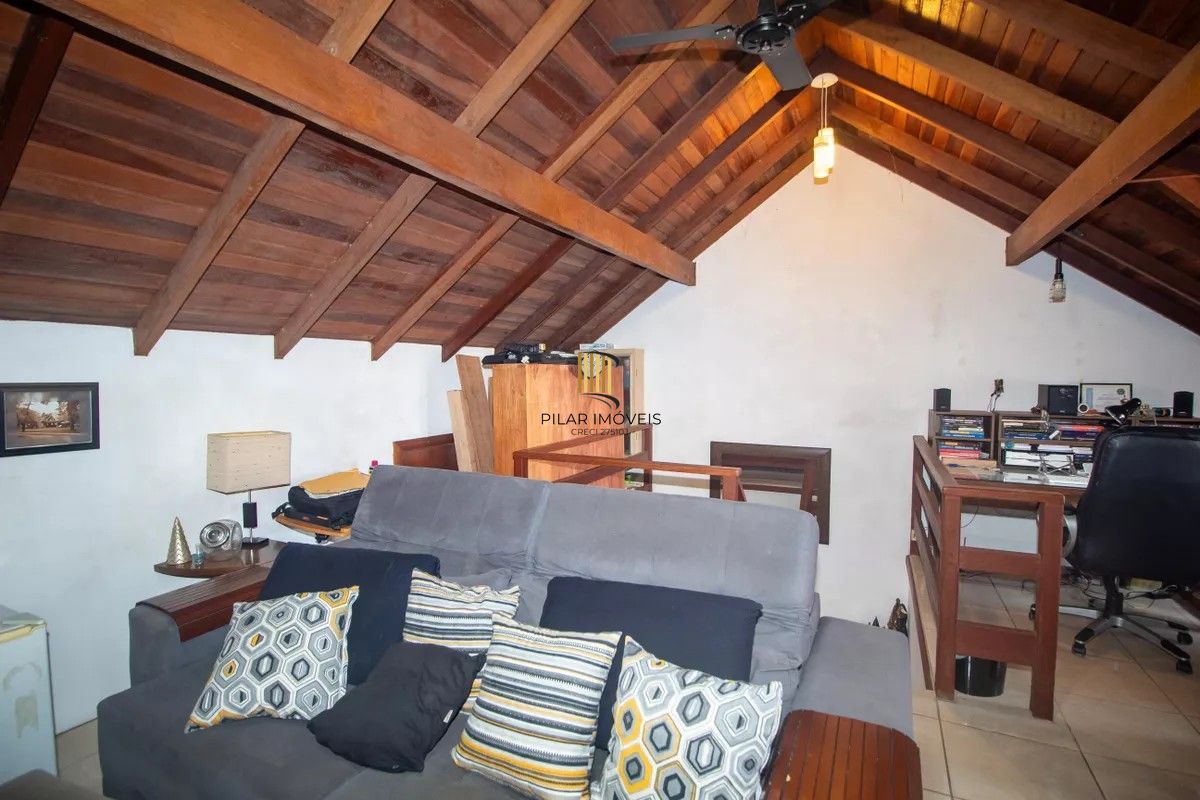 Casa de Condomínio 2 dormitórios no bairro Guarujá