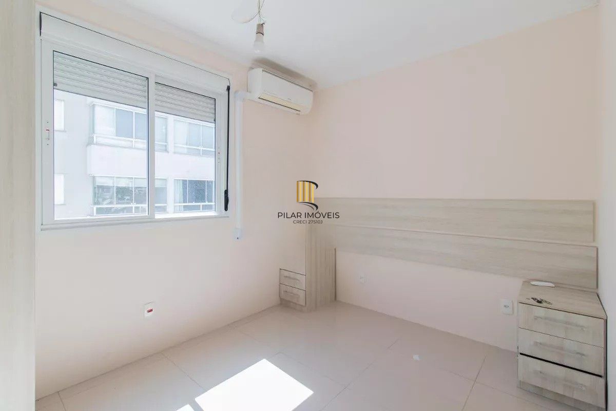 Apartamento 2 dormitórios no bairro Cavalhada