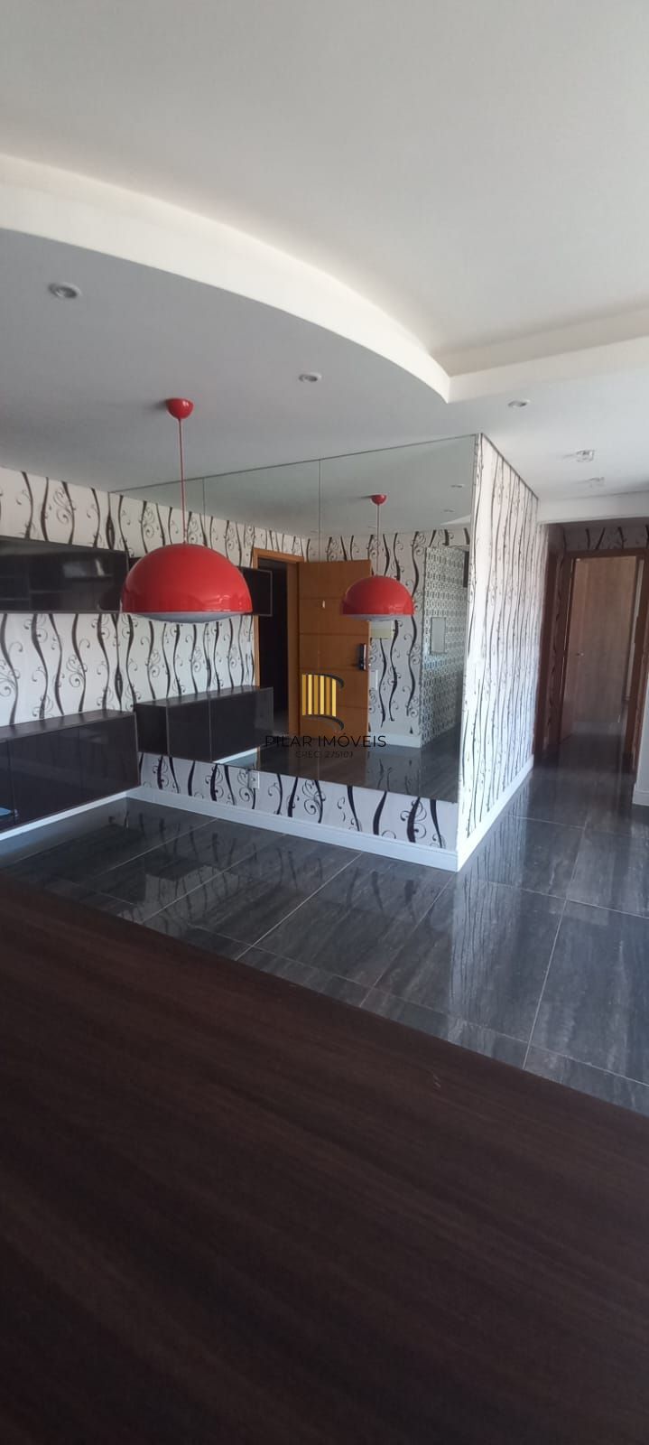 Apartamento de 3 dormitórios, 2 vagas cobertas, infra completa no Passo Da Areia