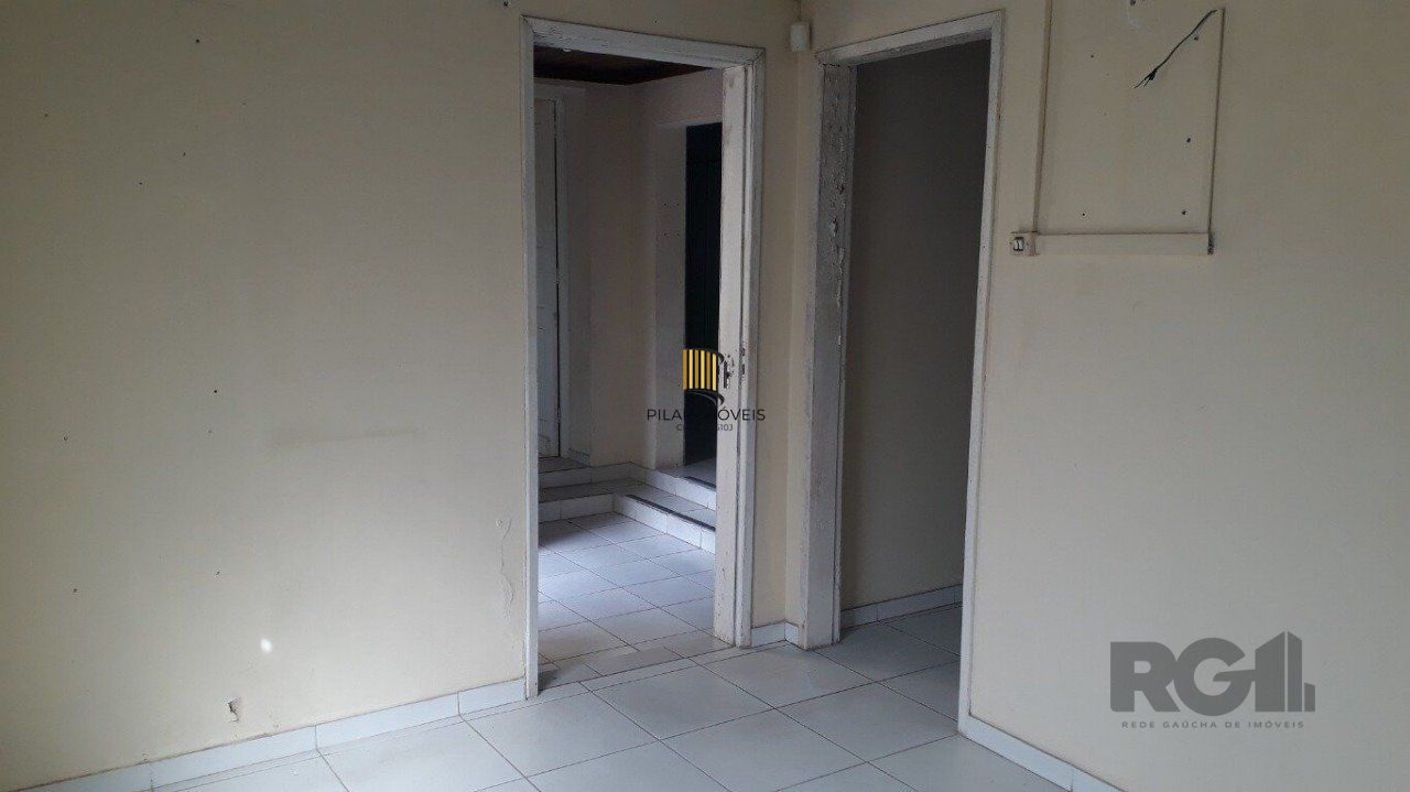Casa 5 dormitórios no bairro Cavalhada
