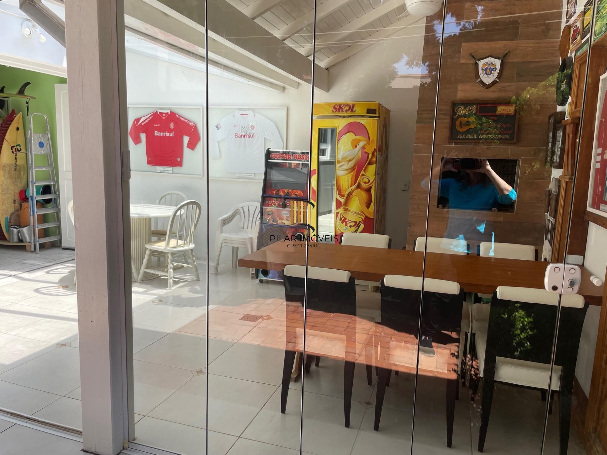 Casa 4 dormitórios no bairro Centro