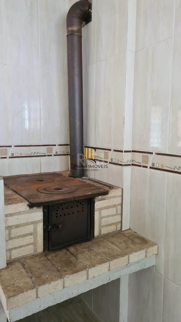 Sobrado para Venda - 200m², 3 dormitórios, sendo 1 suites, 3 vagas - Belém Novo