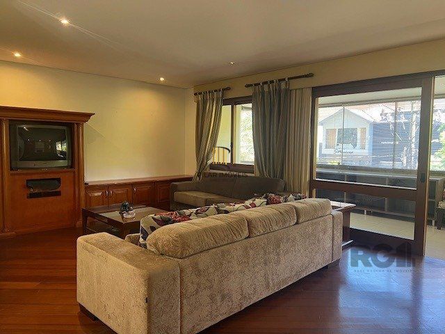 Apartamento 4 dormitórios no bairro Auxiliadora