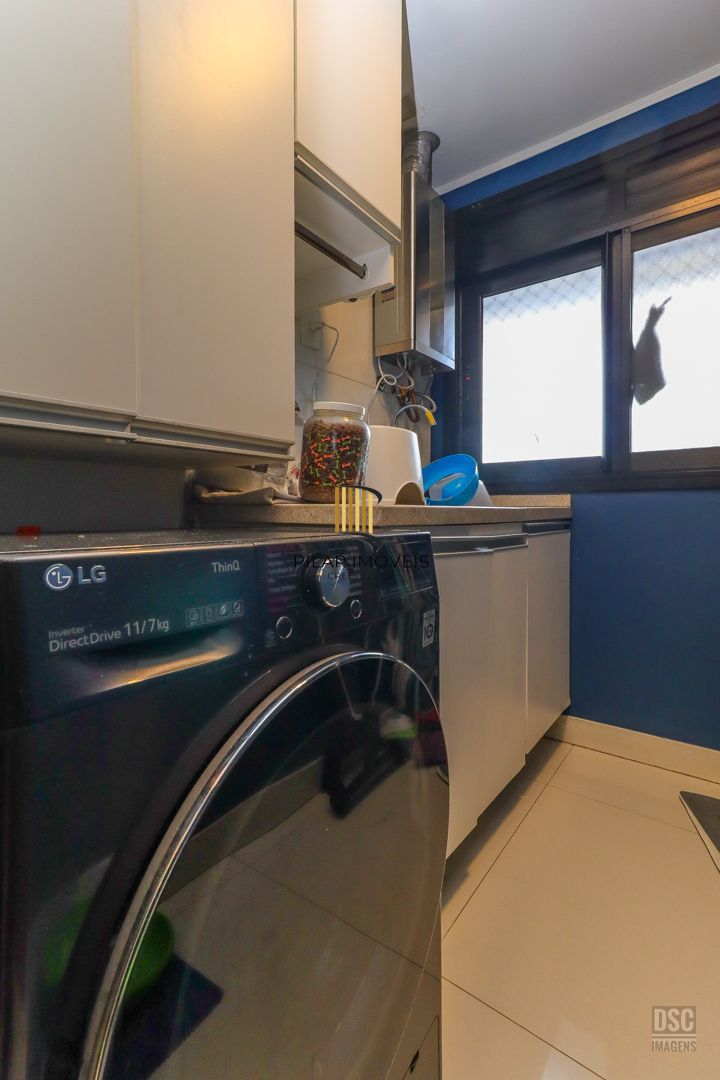 Apartamento 3 Dormitórios no Bairro Tristeza - Infra Lazer com Piscina Térmica