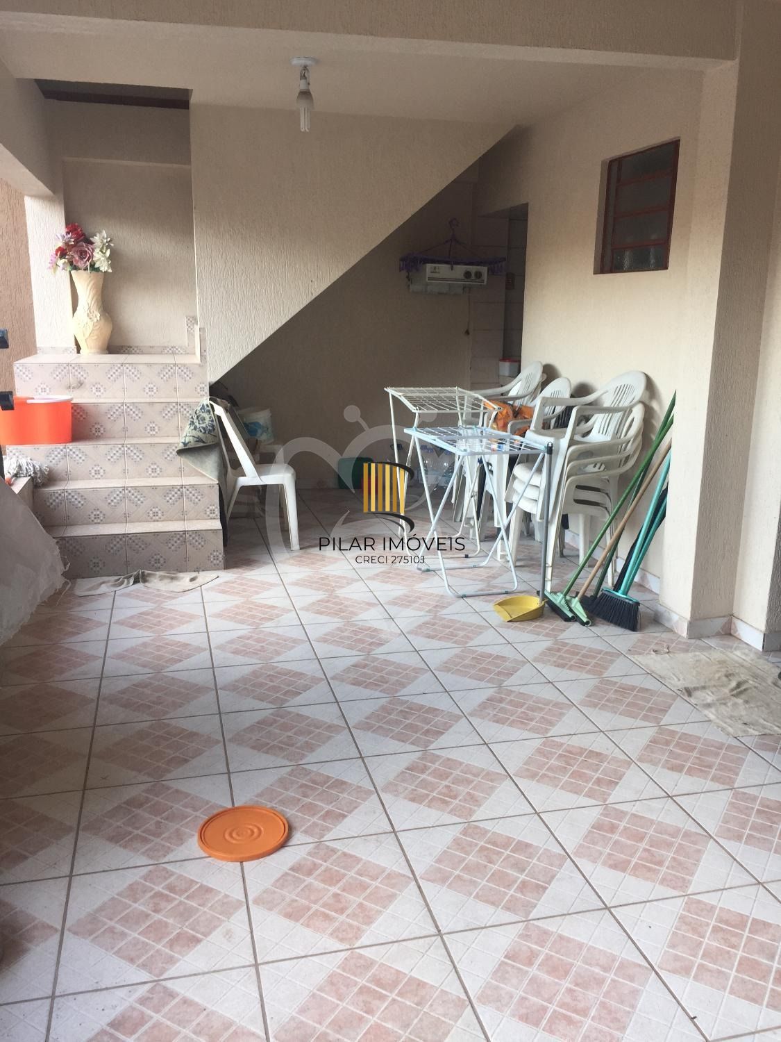 Casa para Venda - 265m², 4 dormitórios, 5 vagas - 
