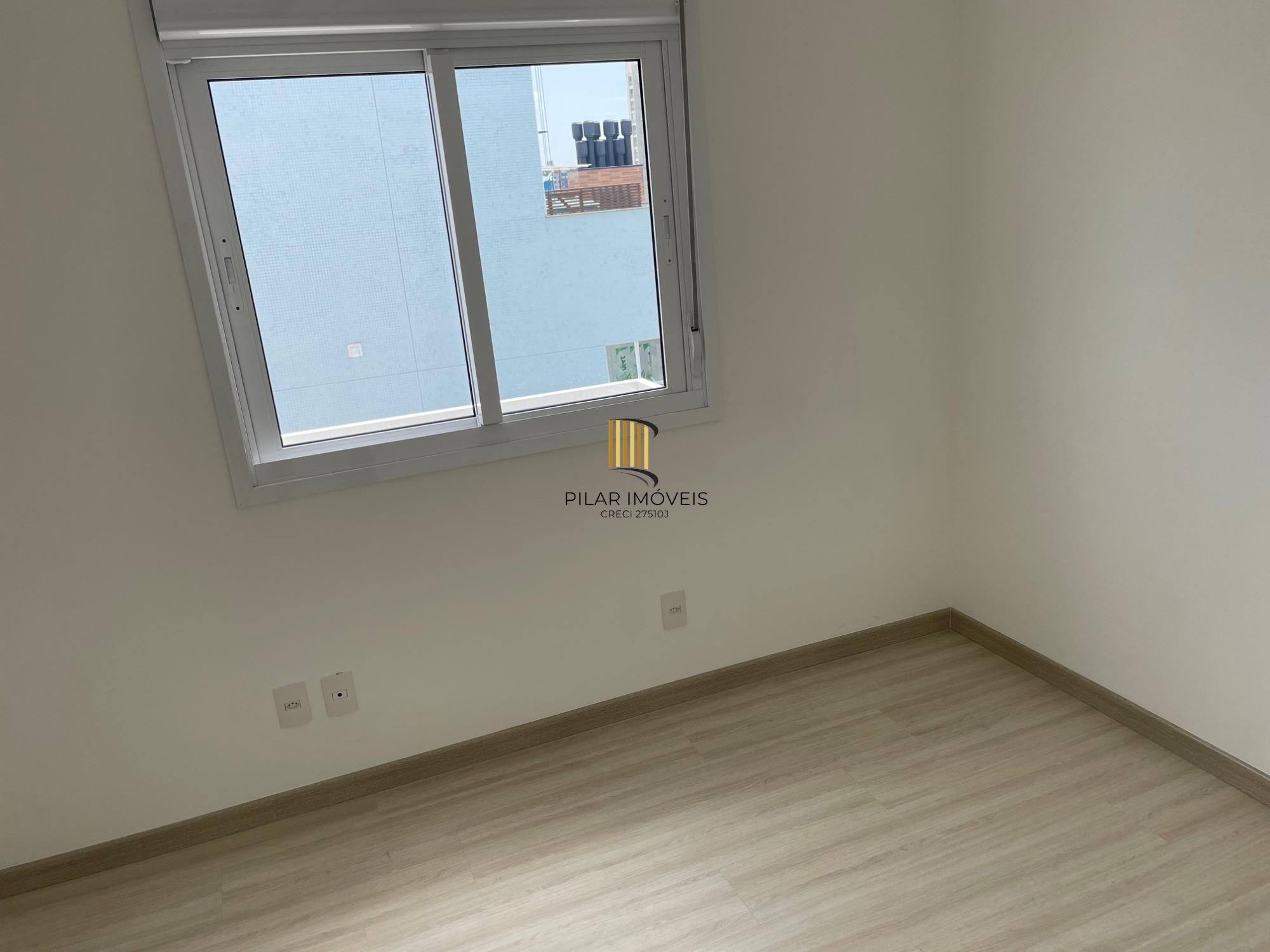 Apartamento 2 dormitórios no bairro Passo da Areia