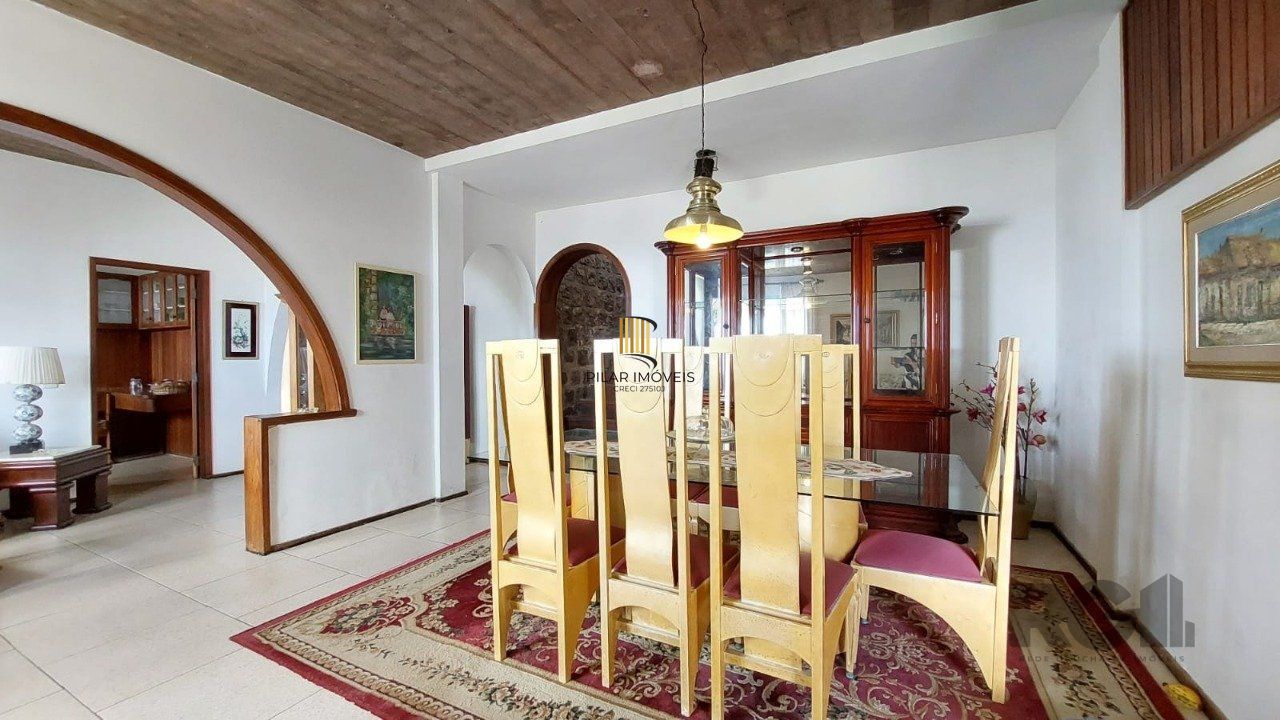 Casa para Venda - 347m², 3 dormitórios, sendo 3 suites, 3 vagas - Sétimo Céu