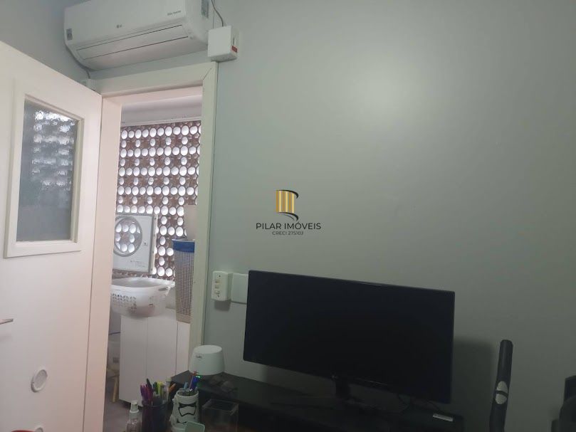 Apartamento 2 dormitórios no bairro Camaquã