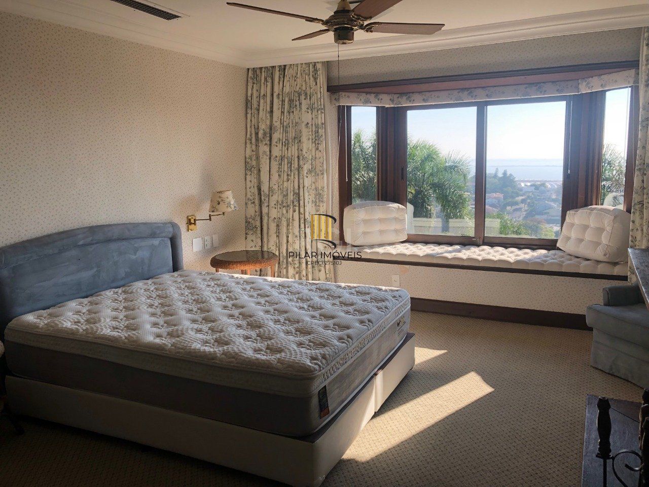 Casa Condominio para Venda - 420m², 3 dormitórios, sendo 3 suites, 2 vagas - Santa Tereza