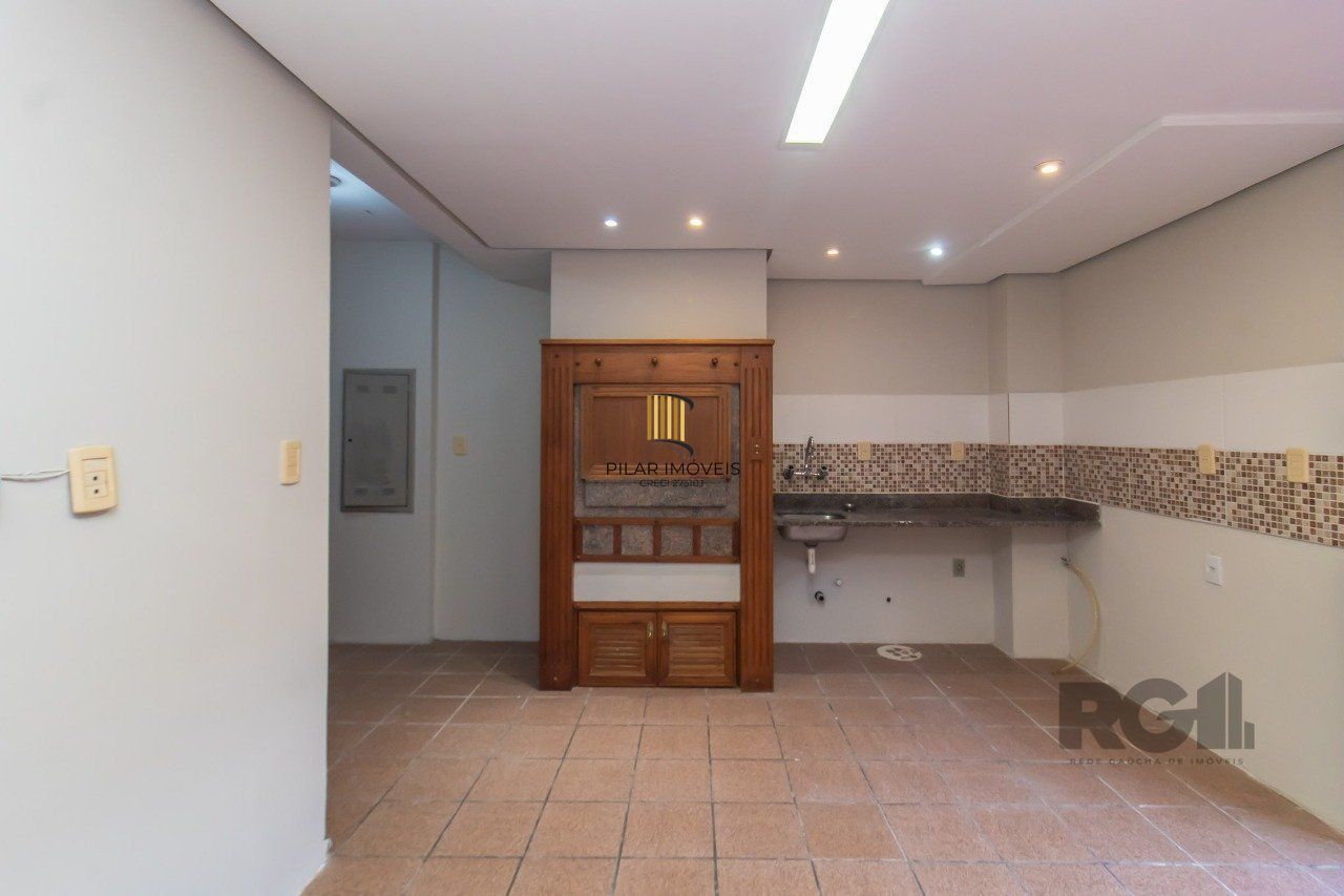 Casa de Condomínio 3 dormitórios no bairro Menino Deus