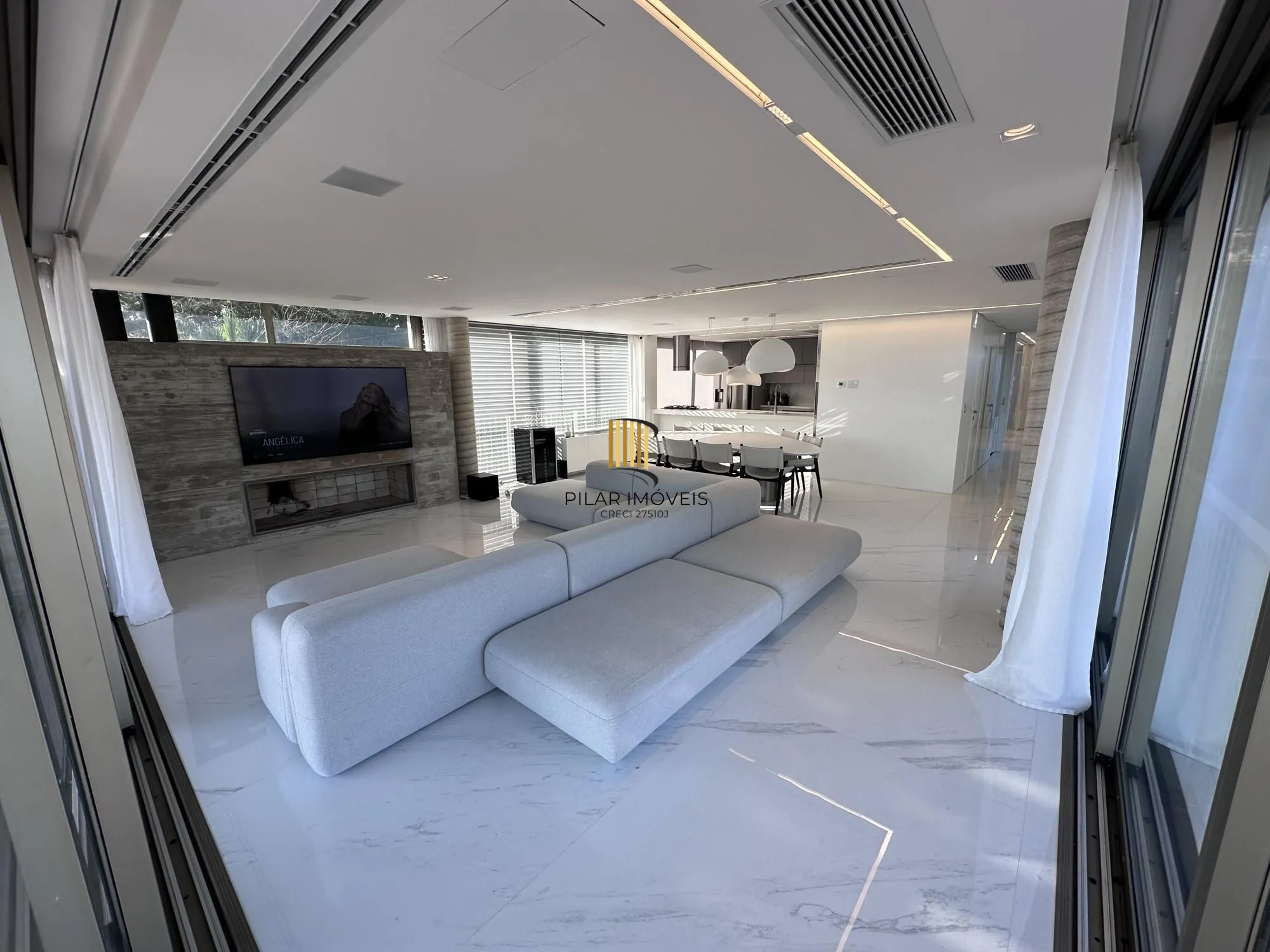 Casa em condomínio de alto padrão a venda no bairro Vila Conceição