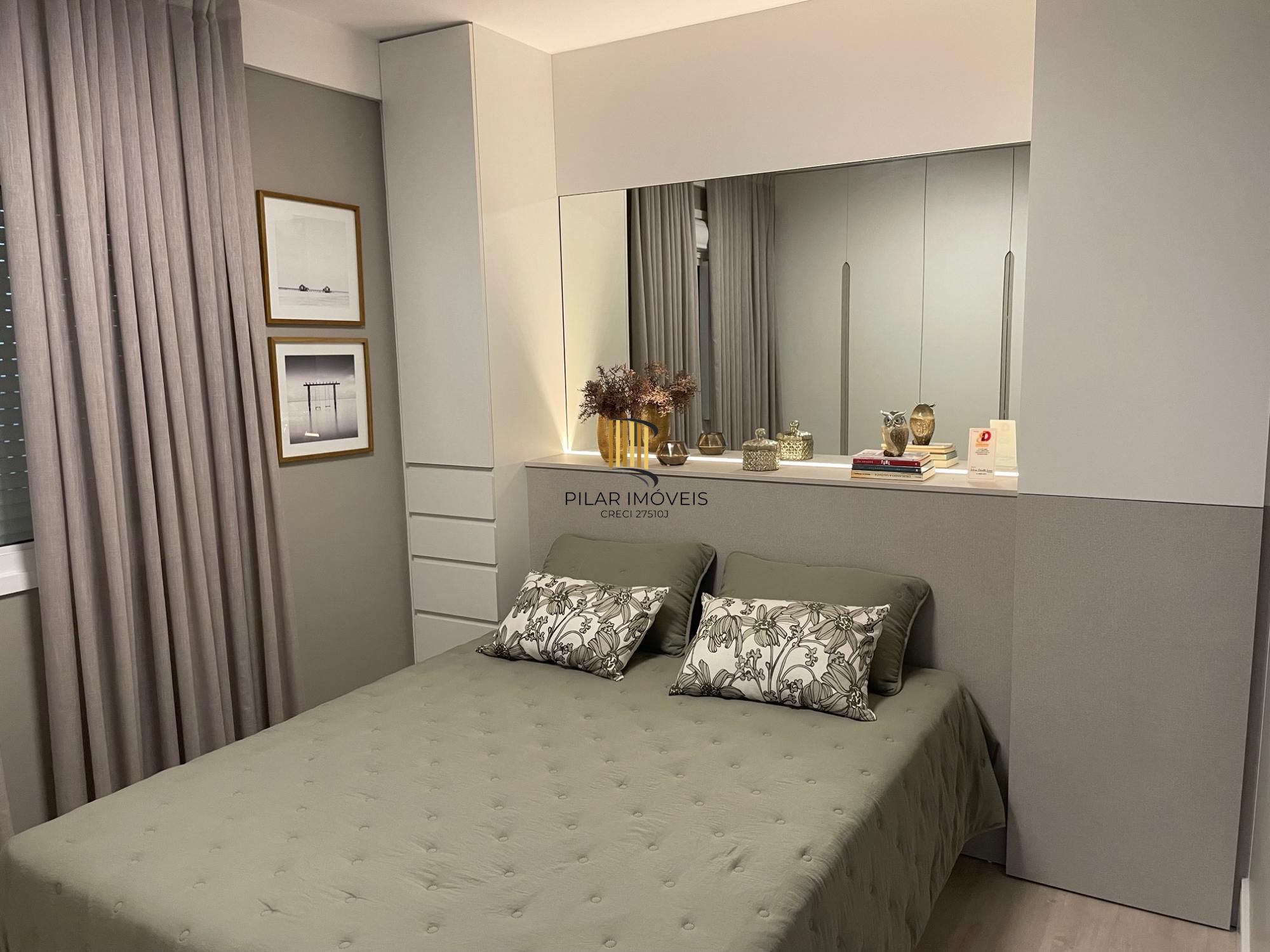 Apartamento 2 dormitórios no bairro Passo da Areia